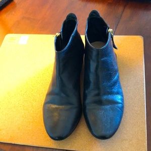 Cole Haan black leather ankle boots. Like new. 8B.